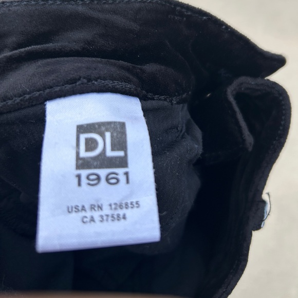 DL 1961 Jet Black Velvet Skinny Pants/legging Size 26 - Picture 10 of 12